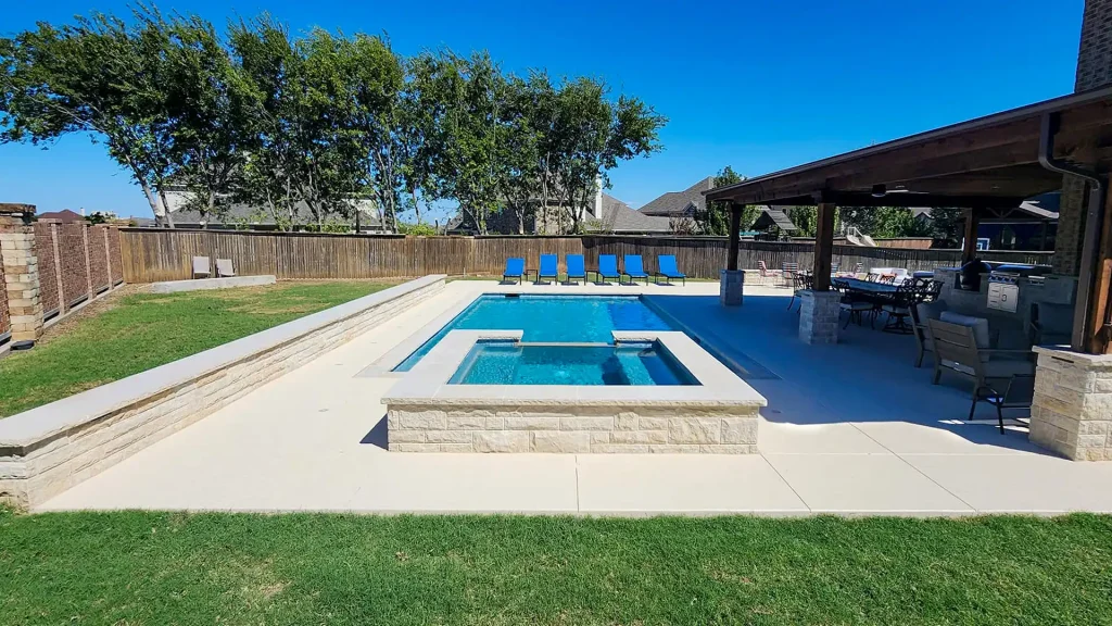 Spa View of Pool