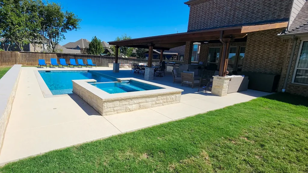 Pool and Outdoor Kitchen